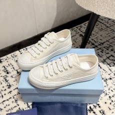 Prada Low Shoes